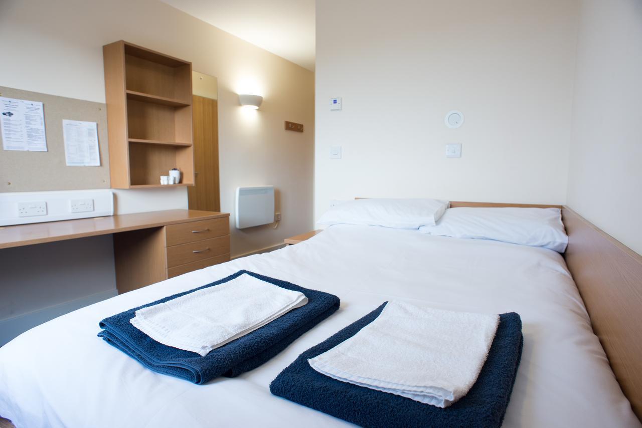 The Sidings Aparthotel เพนริน ภายนอก รูปภาพ