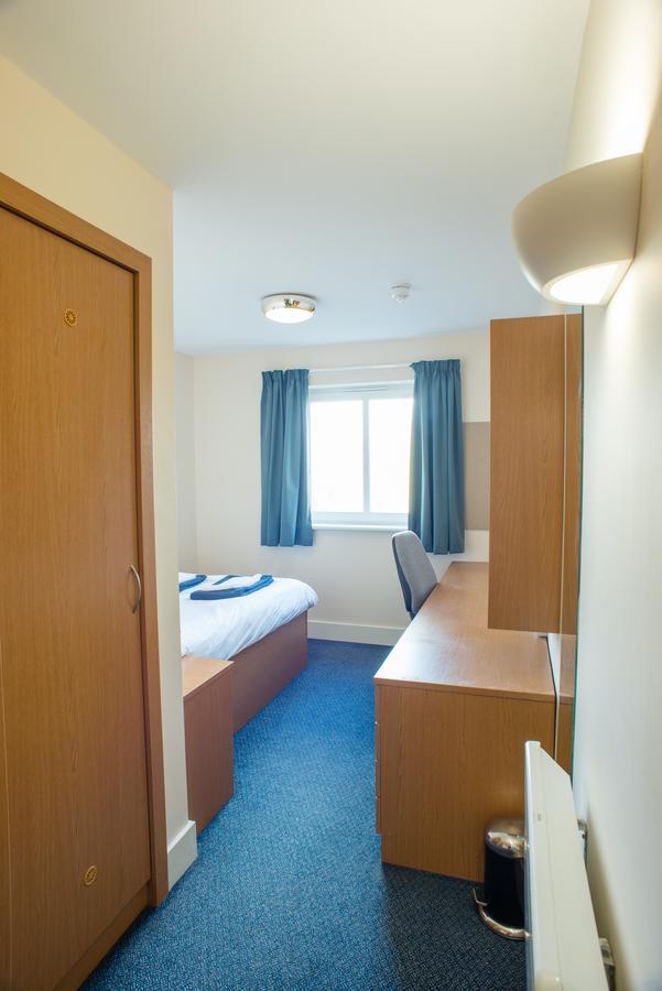 The Sidings Aparthotel เพนริน ภายนอก รูปภาพ