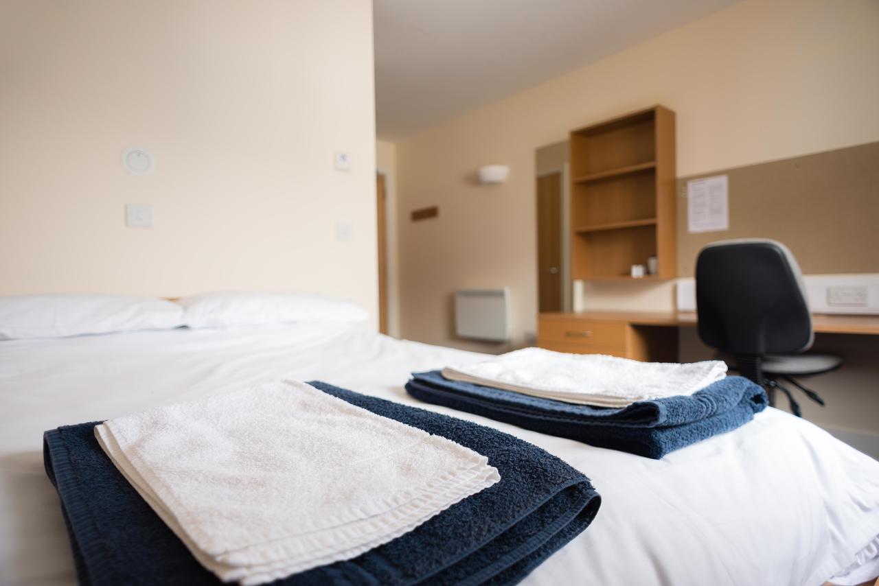 The Sidings Aparthotel เพนริน ภายนอก รูปภาพ